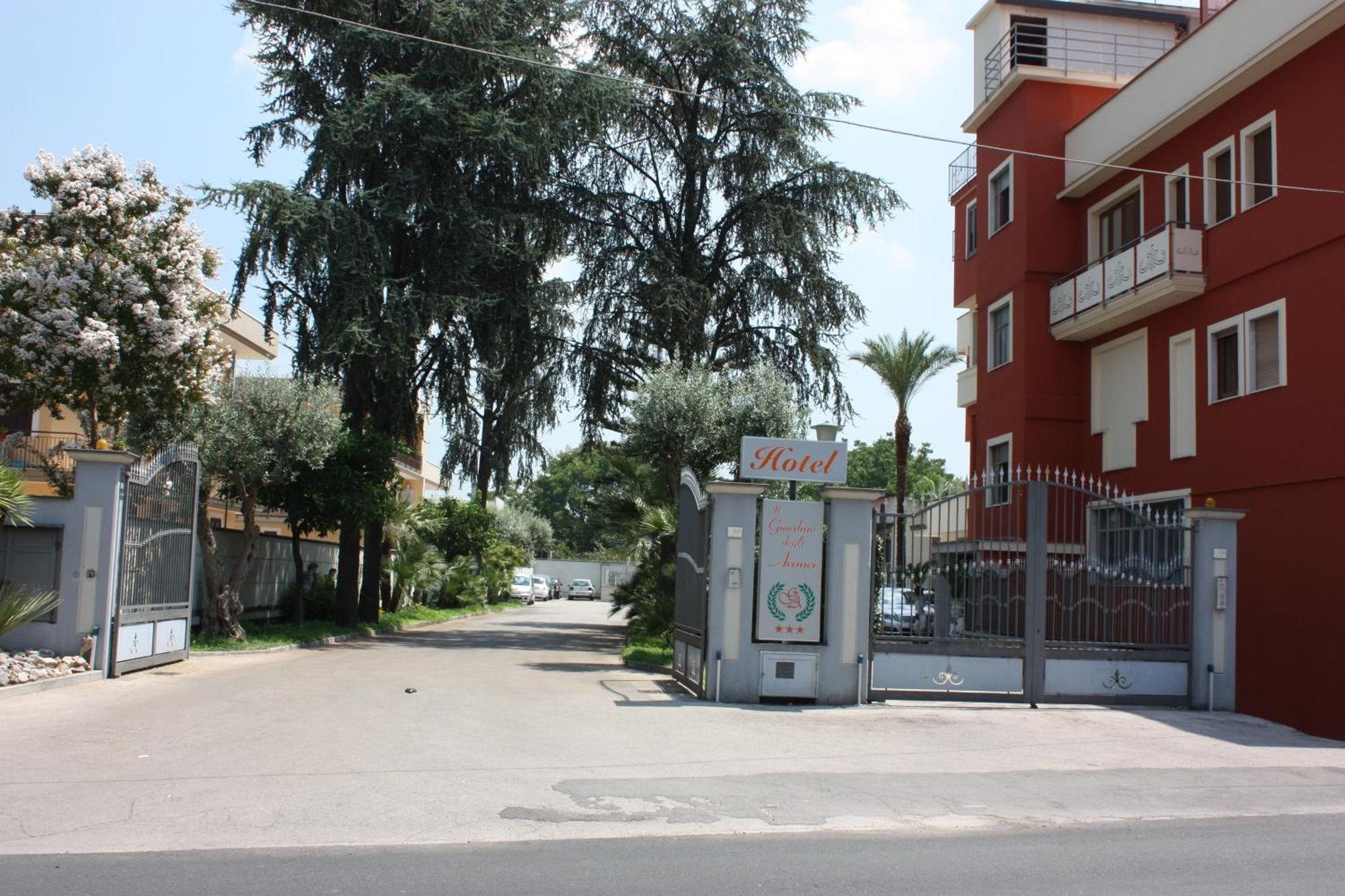 Hotel Il Giardino Degli Aranci Nola Kültér fotó