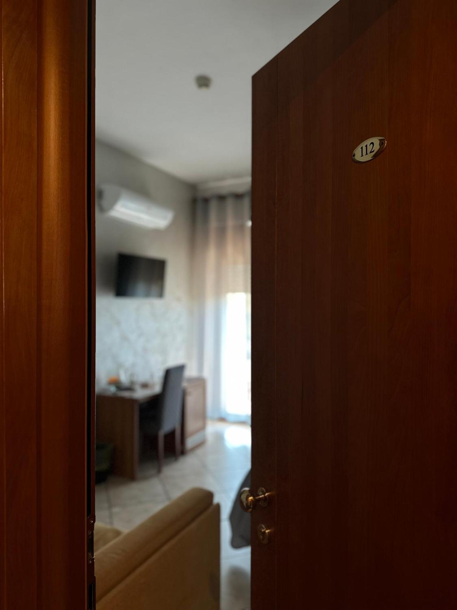Hotel Il Giardino Degli Aranci Nola Kültér fotó