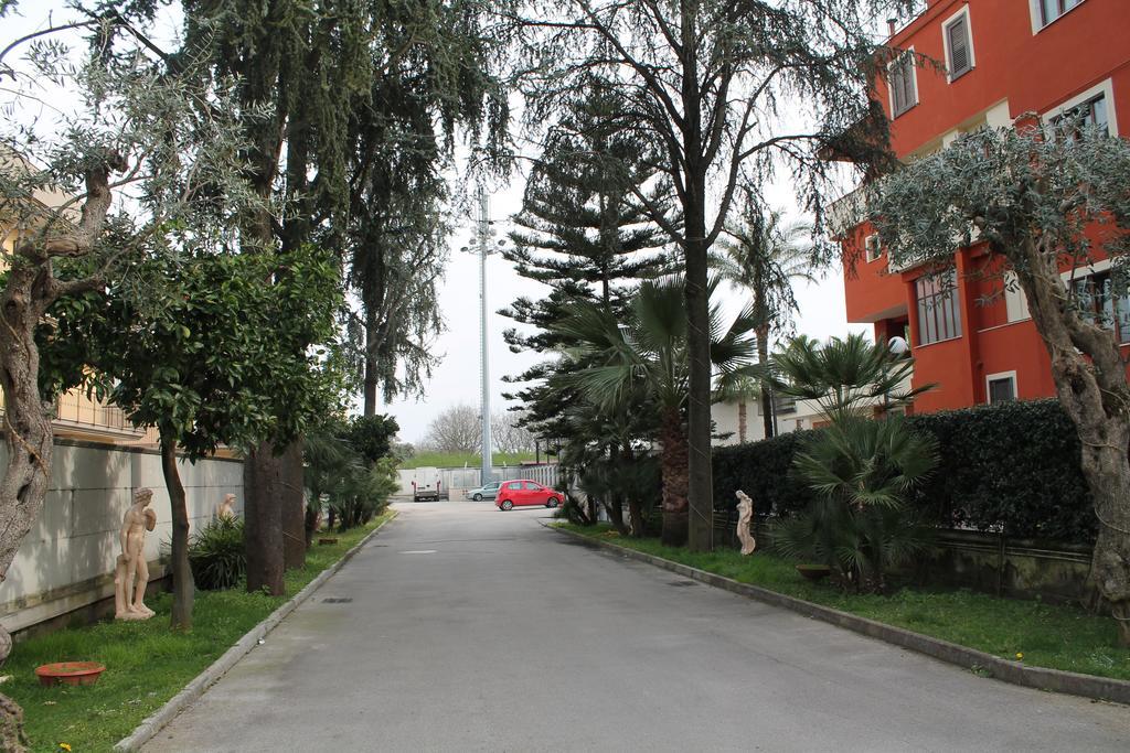 Hotel Il Giardino Degli Aranci Nola Kültér fotó